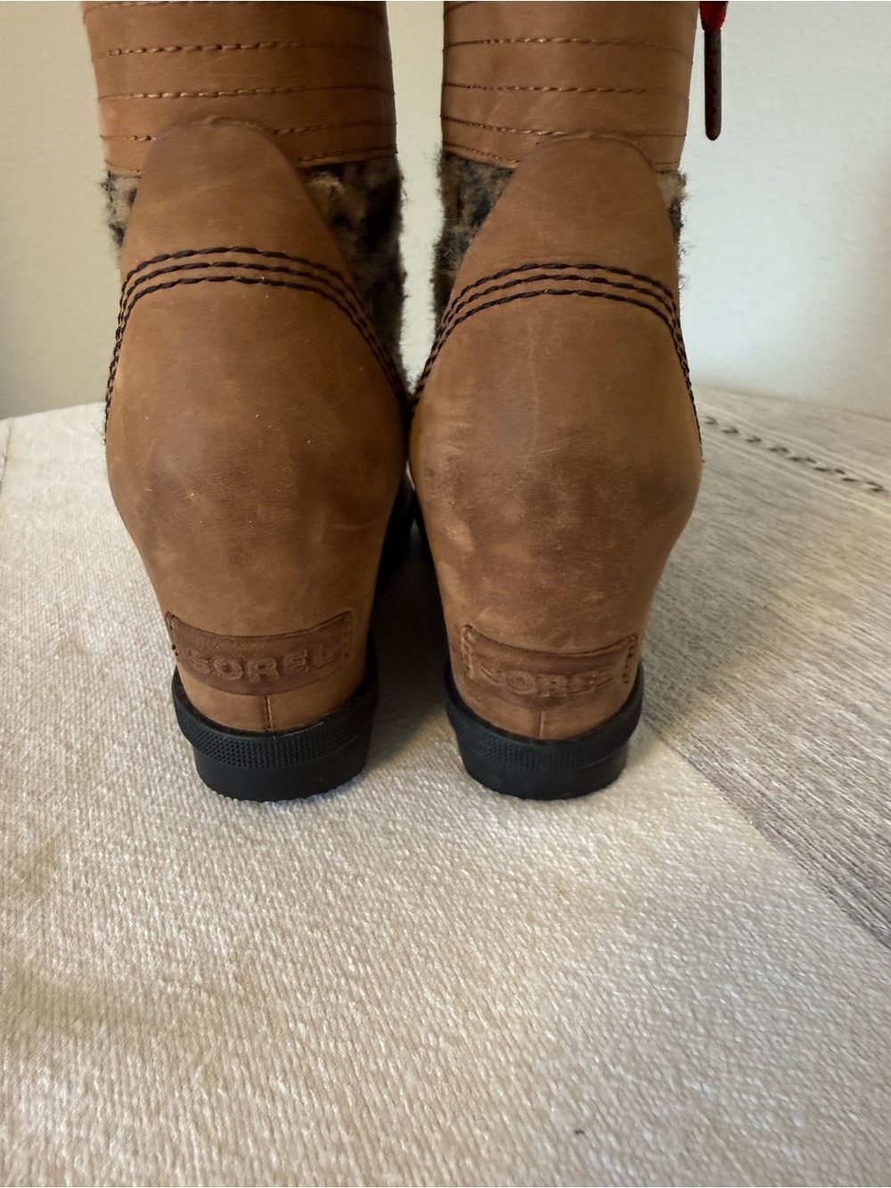 Sorel Lexie Wedge Boot, Brown and Black Cheetah print with red laces - Picture 4 of 7